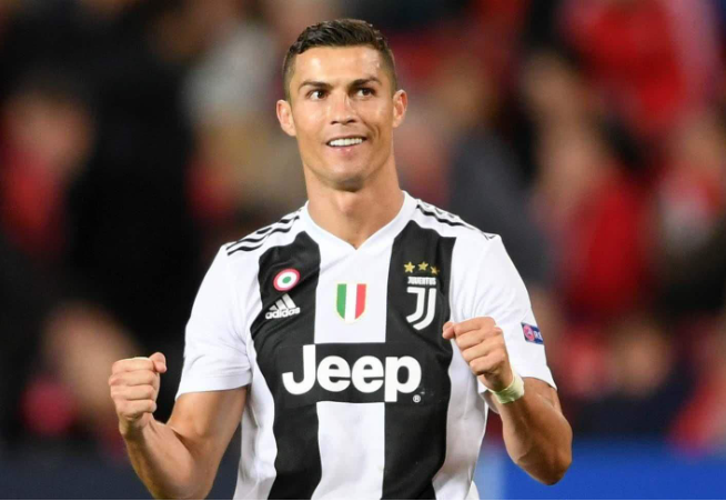 能否做到？拜仁有望追平自己保持的德甲开局最长连胜纪录（拜仁冲击纪录：力争追平队史德甲开局最长连胜）