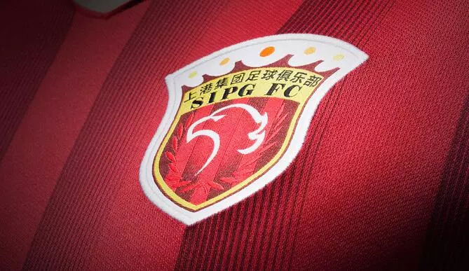 德转评年度最佳左边锋：迪亚斯、KK、拉菲尼亚、维尼修斯入围（德转年度最佳左边锋候选出炉：迪亚斯、KK、拉菲尼亚、维尼修斯在列）