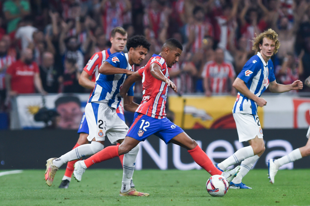 打进生涯意杯首球，皮奥成为国米队内首位四项赛事破门的球员（收获意杯处子球，皮奥成国米本季队内首位四线皆有进球的球员）