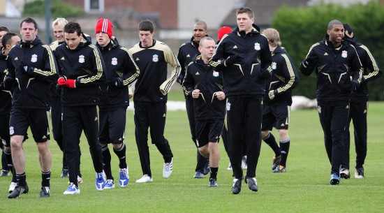 记者：德温特想踢欧冠，他依然优先考虑加盟国米