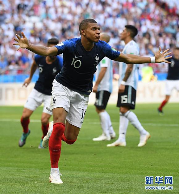 摩根公布C罗最新专访数据：全平台播放量达1.65亿次（摩根：C罗最新专访全网播放量已达1.65亿）