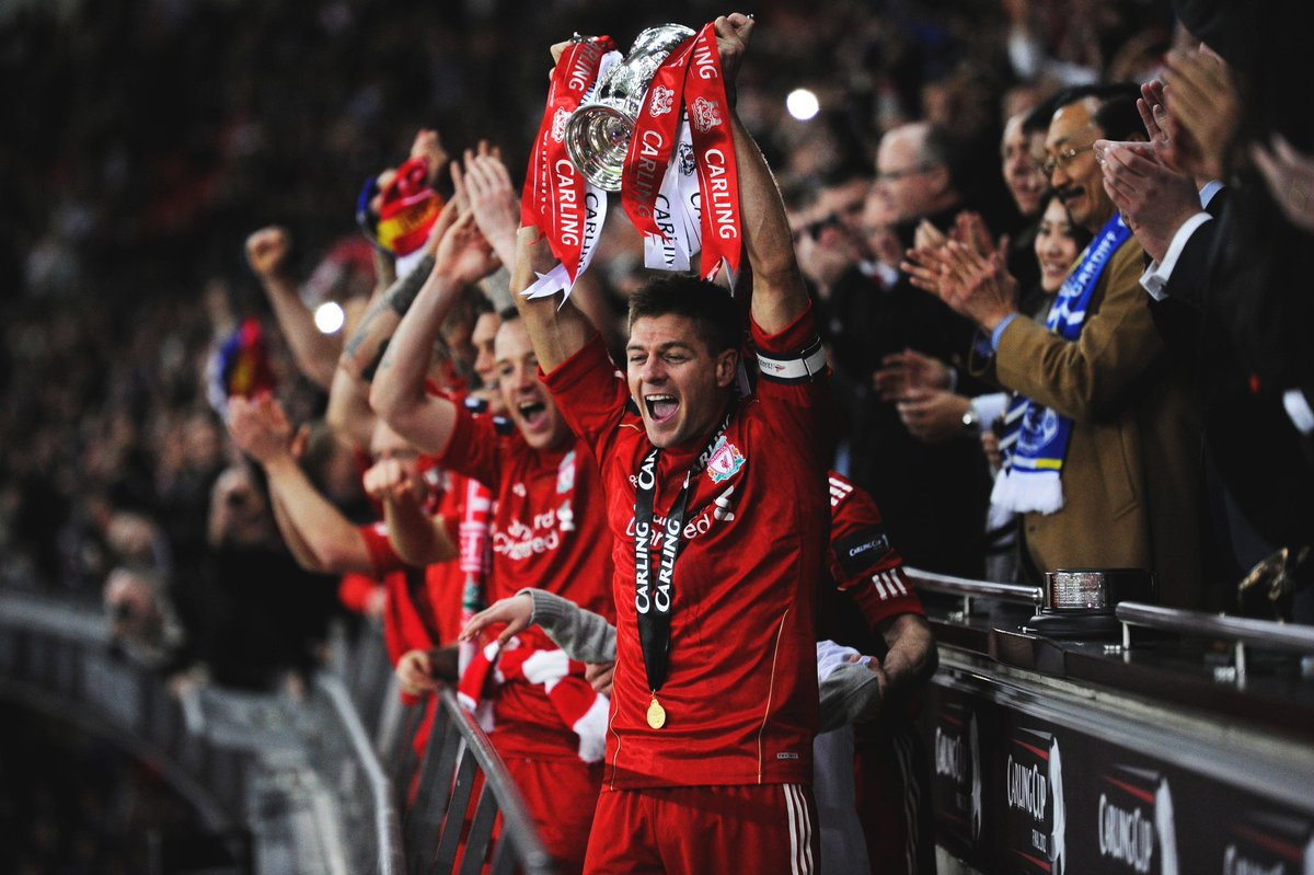 2次，阿劳霍是欧冠改制以来染红次数并列最多的巴萨球员（欧冠改制后，阿劳霍两次染红，追平巴萨队内最多纪录）