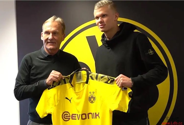 马特拉齐：我心中的第一永远是穆帅，他是最有魅力的人之一（马特拉齐：穆帅永远是我心中第一人，魅力非凡）