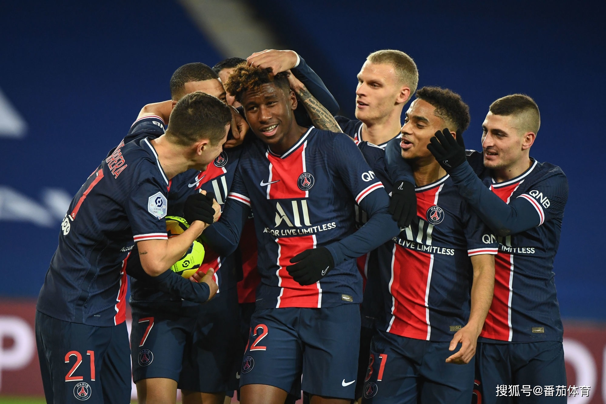 5场零封，秦子牛：自己发挥得还不错，主要是团队踢得非常好（五场零封！秦子牛：我发挥尚可，关键在团队出色）