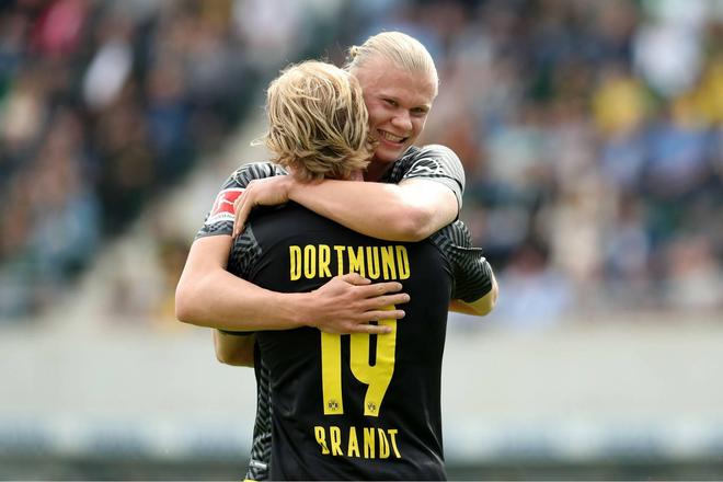 萨尼亚选择内马尔为自己最难对付的对手，廷贝尔选择梅西（萨尼亚称内马尔是他最棘手的对手，廷贝尔则选择梅西）