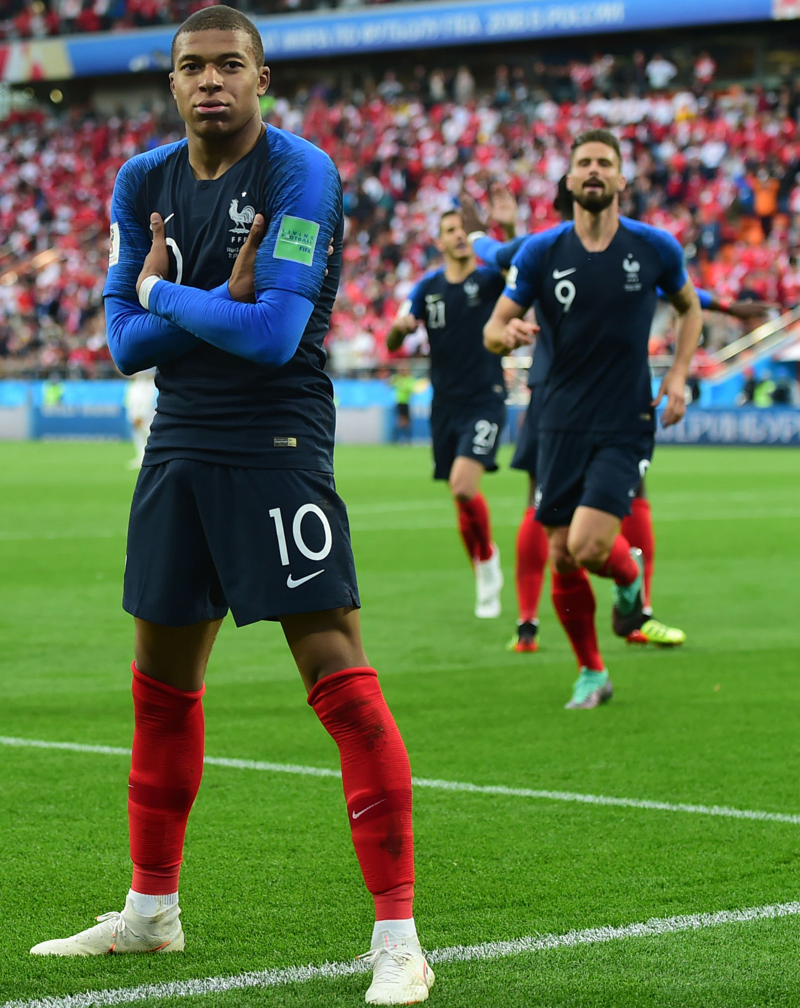 皮耶罗：尤文下半场暴露了意大利足球普遍问题，比赛节奏变慢（德尔皮耶罗：尤文易边后凸显意大利足球通病，比赛节奏明显放缓）