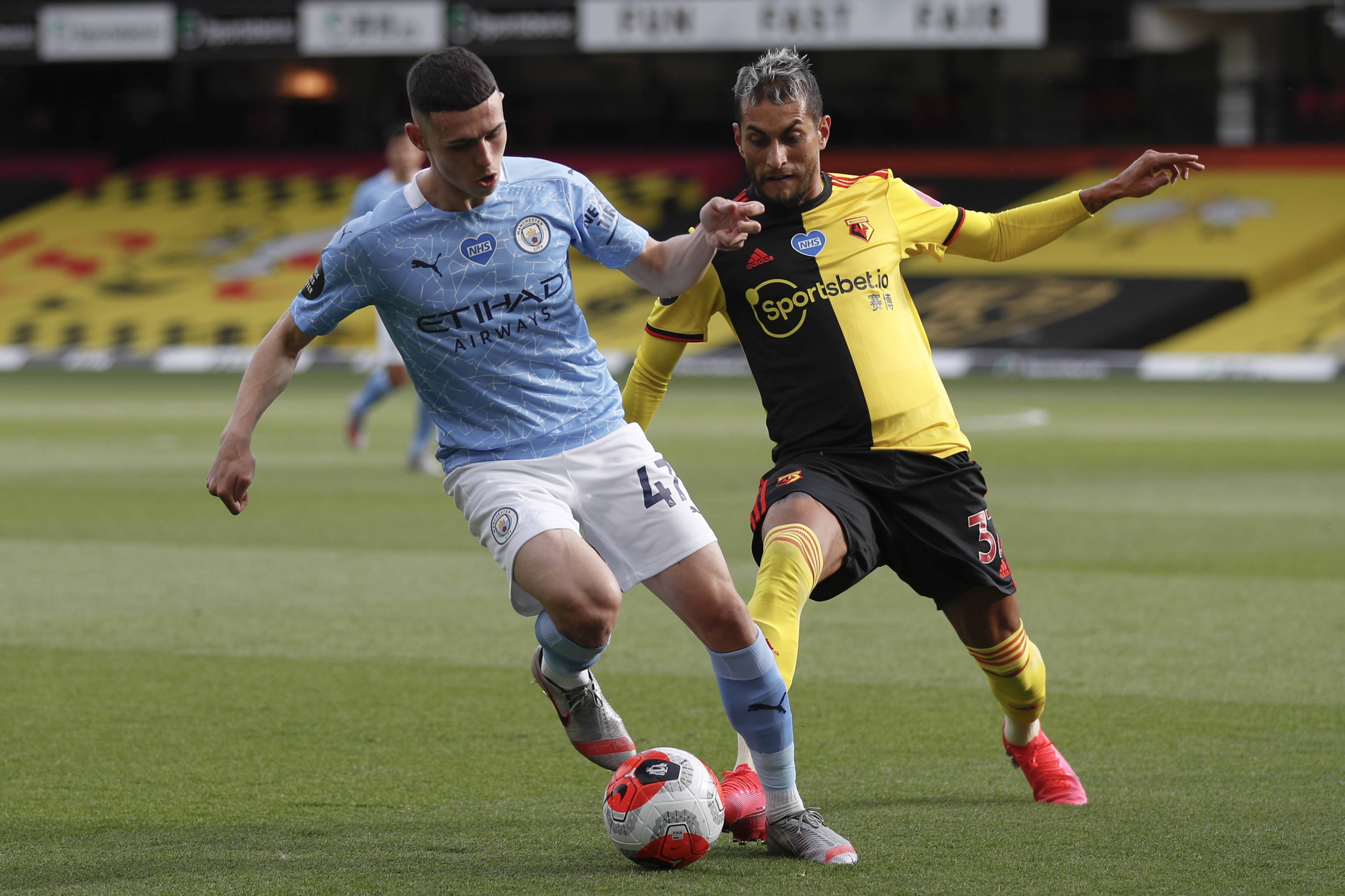 世界杯8强潜在4组强强对阵：阿根廷vs葡萄牙、巴西vs英格兰等（世界杯八强或将上演四场强强碰撞：阿根廷对葡萄牙、巴西对英格兰等）