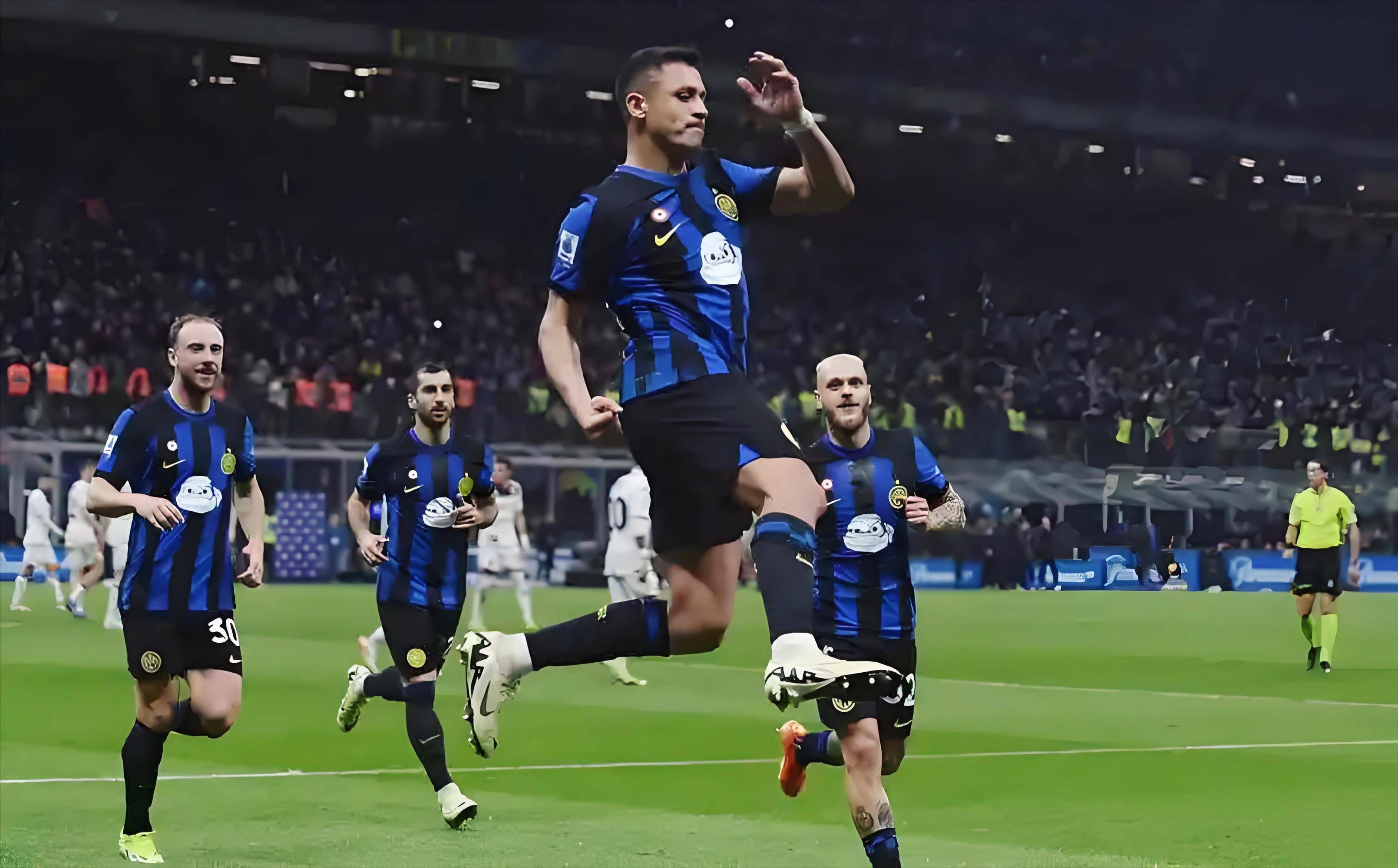 U16国少后卫李钧鹏：非常自豪能代表国家征战比赛（U16国少后卫李钧鹏：能为国出战倍感荣光）