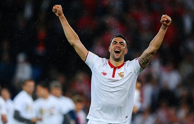 德甲半场：布兰特破门，吉拉西倒地未判点，多特1-0霍芬海姆（半场战报：布兰特建功，吉拉西倒地未获点球，多特1-0领先霍芬海姆）