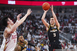 记者：阿森纳关注巴特萨吉，AC米兰标价4500万欧元（记者：阿森纳有意巴特萨吉，AC米兰要价4500万欧元）