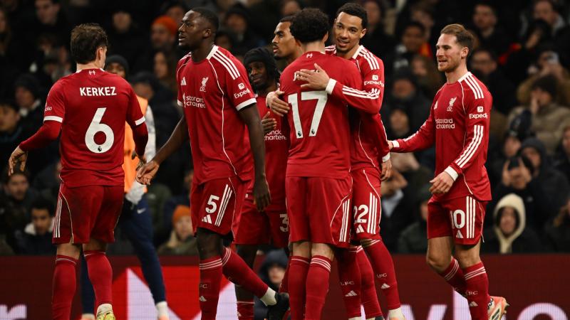 加泰队主教练：亚马尔不在阵容内很遗憾；终极目标参加世界杯（加泰主帅：亚马尔无缘名单令人惋惜，最终目标是参加世界杯）